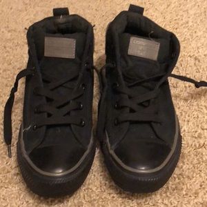 Size 7 Black Converse
